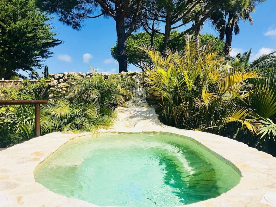Holiday home House Near Conil With A Tropical Garden And Pool
